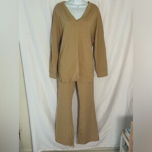 Size small two piece outfit long sleeve over sized top flared pants lounge set